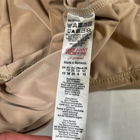 NWT PrettyLittleThing Beige Stone Bodycon Halter Mini Dress Gold Chain UK10 US6 - Picture 11 of 11